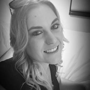 Meet your Posher, Carolyn